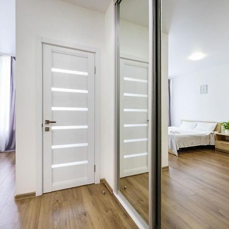 Nyvky Like Home - Studio - Apt 20 Kiev Ngoại thất bức ảnh