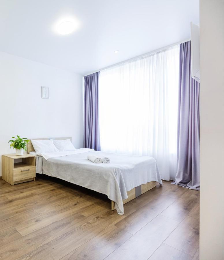Nyvky Like Home - Studio - Apt 20 Kiev Ngoại thất bức ảnh