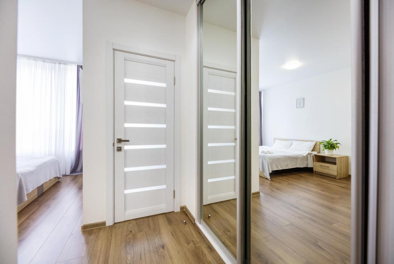 Nyvky Like Home - Studio - Apt 20 Kiev Ngoại thất bức ảnh